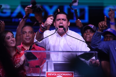 Figuras del PRD piden la renuncia de la cúpula del partido