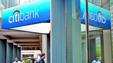 Citi paga 1% menos a mujeres