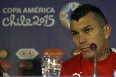 Medel se enoja con la prensa