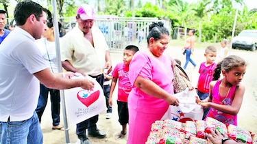 Feria integral de salud visita a damnificados de Nuevo Méjico