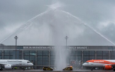 El aeropuerto de Berlín abre con nueve años de retraso y en plena pandemia