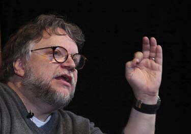 Guillermo del Toro celebra a México y anuncia instauración de una beca