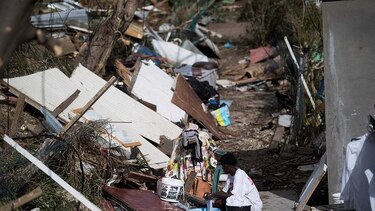 Vecinos de San Martín afrontan una situación desesperada tras el paso de Irma