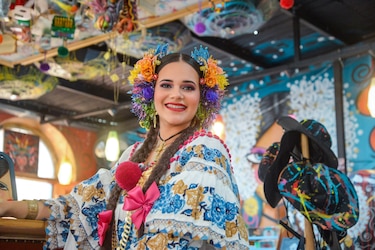 ‘Más que una corona’: Yanelys Sánchez y el compromiso de la reina de la pollera con el folklore panameño
