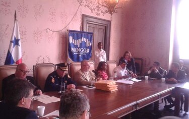 11 personas interesadas en la dirección y subdirección de los bomberos