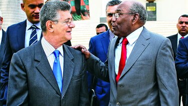 Tribunal prorroga el decreto de emergencia