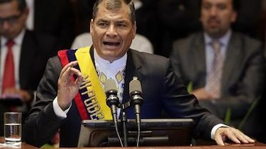 Ecuador gravará herencias superiores a 35 mil 400 dólares, anuncia Correa