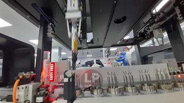 Instalan equipo robótico para el manejo de muestras de laboratorio en el complejo hospitalario Arnulfo Arias Madrid