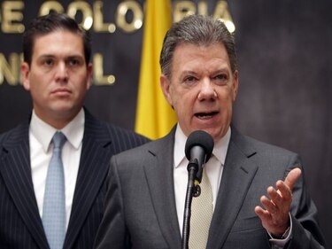 Santos: presuntas escuchas ilegales buscan sabotear proceso de paz con FARC