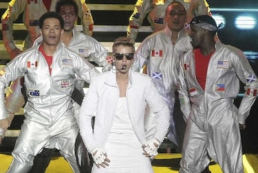 Justin Bieber enfrenta cargos por robo y lesiones en Argentina