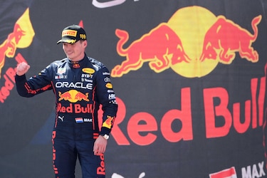 Verstappen gana el GP de España de F1 y se coloca líder del Mundial