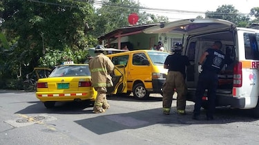 Al menos ocho heridos deja accidente vehicular en Penonomé