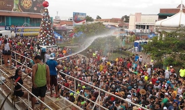 Chitreanos celebran el Año Nuevo con culecos