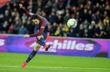 PSG vence al Nantes con doblete de Cavani y goles de Di María y Pastore