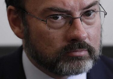 México pagará abogados para defender a nacionales en Estados Unidos