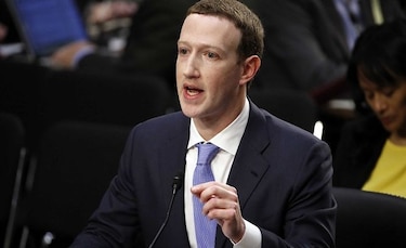 Zuckerberg pide disculpa en el Senado por el escándalo de privacidad de Facebook