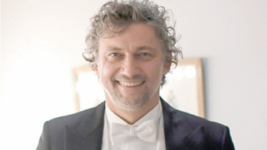‘Público, te necesitamos más que nunca’, clama tenor Jonas Kaufmann