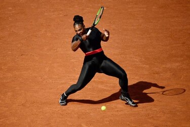 El tutú de Serena Williams y el controversial traje posparto