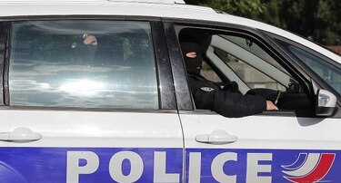 Diez detenidos en operación antiterrorista en Francia y Suiza