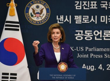 Nancy Pelosi se encuentra en Seúl; podría visitar la frontera entre las dos Coreas