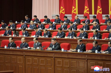 Pionyang consolida la figura de Kim Jong-un en congreso clave y destaca su apuesta nuclear
