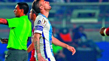 Pachuca definió en casa con goleada