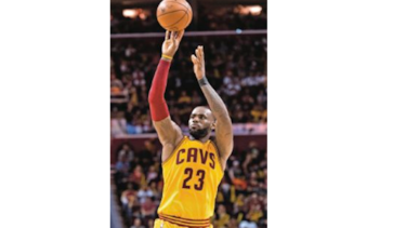 LeBron resultó más letal esta vez ante Toronto