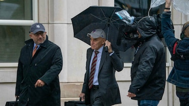 Miedo, narconovelas y un Michael Jackson en primer día de juicio a El Chapo