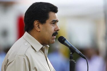 Maduro hace balance de un ‘difícil’ 2013; pide ahondar ‘ofensiva’ en 2014