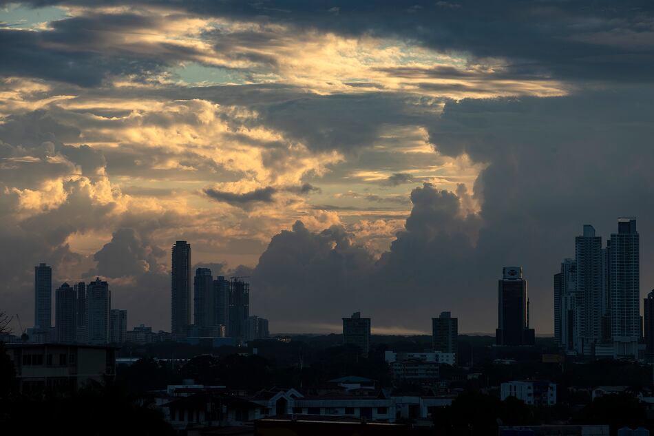 Sector empresarial pide propuestas ‘realistas’ para enfrentar difícil situación fiscal