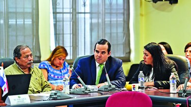 Aprueban traslados por $64.7 millones