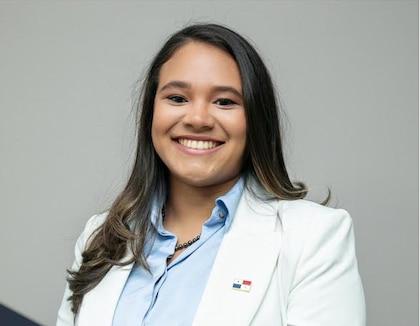 El listado que el Ifarhu no quería que vieras: La Prensa presenta base interactiva de los auxilios