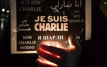 Viuda de una víctima del ataque a  Charlie Hebdo pide investigar fallos de seguridad