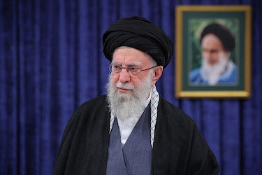 Trump llama a los iraníes a levantarse contra el régimen: ‘Cuando terminemos, tomen el control del gobierno’