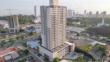 Las otras adquisiciones de Odila Castillo: 11 apartamentos y 4 oficinas