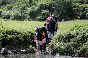 La crisis migratoria en 2023 en América: récord de migrantes y más restricciones