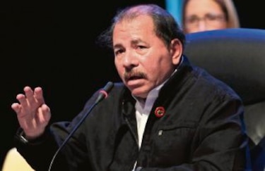 Parlamento refrenda reelección indefinida