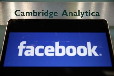Cambridge Analytica anuncia cese de operaciones