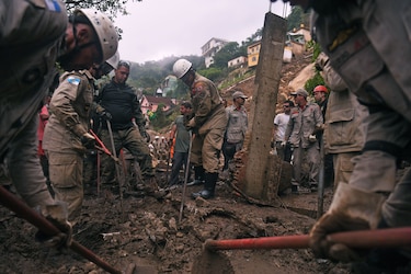Muertos por lluvias torrenciales en Petrópolis suben a 186
