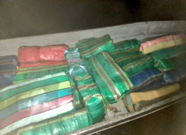 Senan incauta cargamento de 1,048 paquetes de droga y arrestan a un hombre