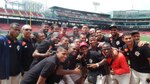 La Sele visita el estadio de los Medias Rojas de Boston