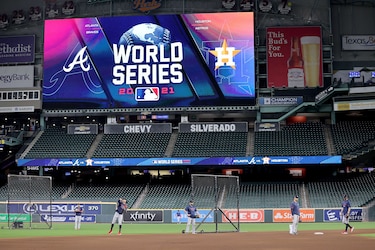 Bravos y Astros inician la lucha por el título 