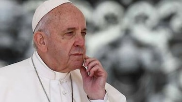 Papa Francisco obliga legalmente al clero a denunciar los abusos sexuales