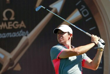 Rory McIlroy mantiene la ventaja en Dubai