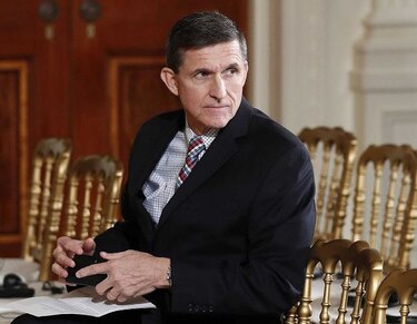 Panel de inteligencia del Senado emplaza a Michael Flynn