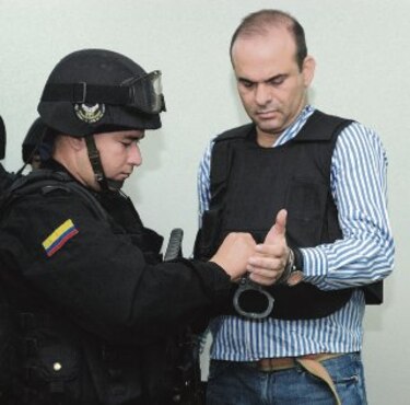 Colombia pide a Estados Unidos extradición de exjefe paramilitar Salvatore Mancuso