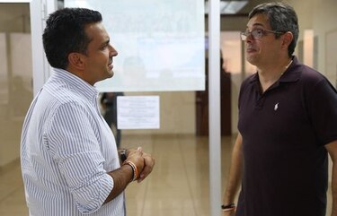 Ricardo Lombana rebasa a Dimitri Flores en firmas y se ubica en tercer lugar