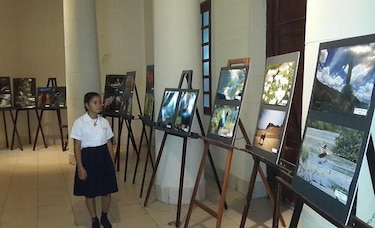 Perú festeja su aniversario 194 independencia con un espectáculo circense para alumnos panameños