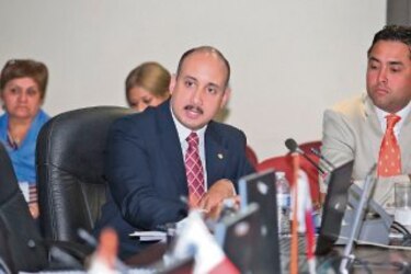 Acusan de cobro ilegal a Jorge Barakat, administrador de la Autoridad Marítima de Panamá