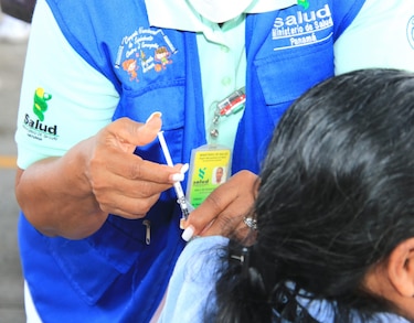 Ministro Sucre confirma la muerte de dos menores a causa de la influenza